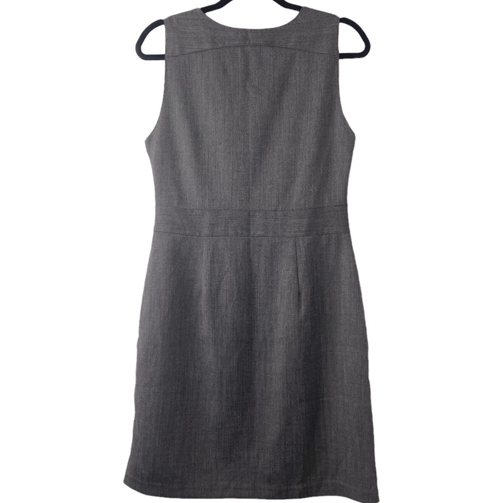 GAP Dark Gray Sleeveless V-Neck Sheath Dress Fully Lined With Pockets EUC Size 8 - Picture 2 of 10